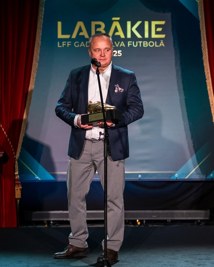 Labākais jaunatnes futbola treneris 2025 – Artjoms Grudcins